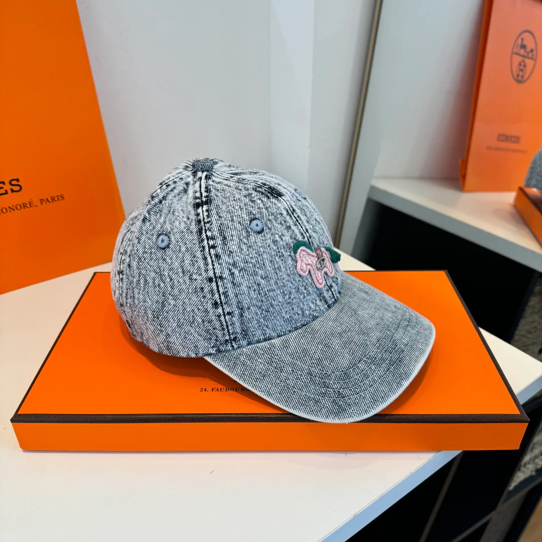 Головные Уборы Hermes 17350016