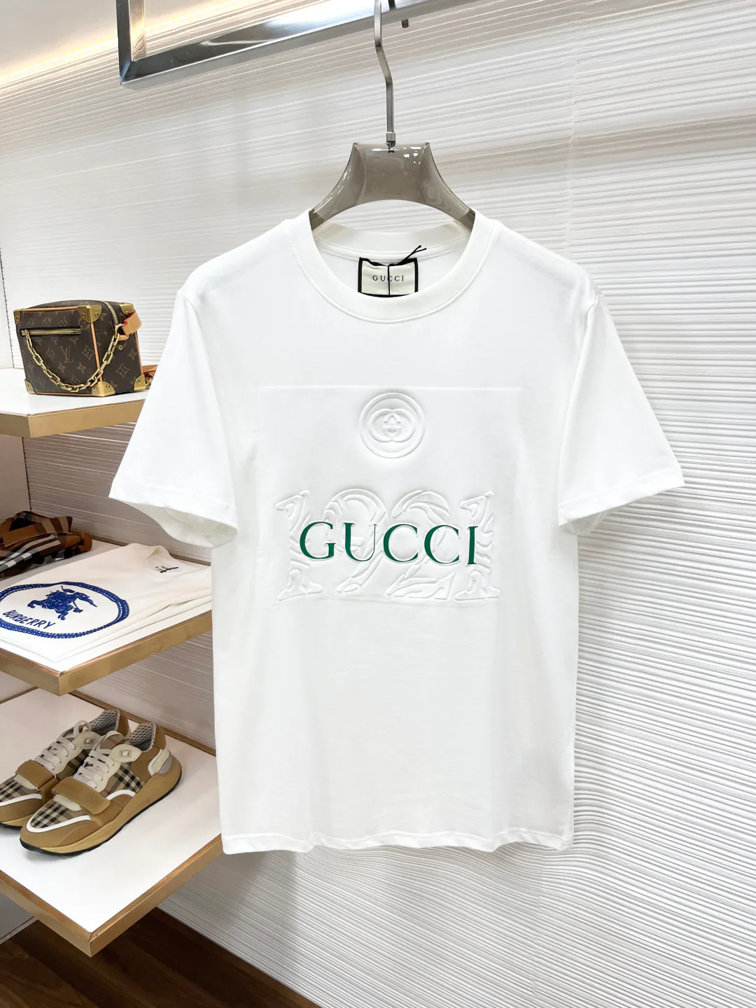 Футболки Женские Gucci 9596393
