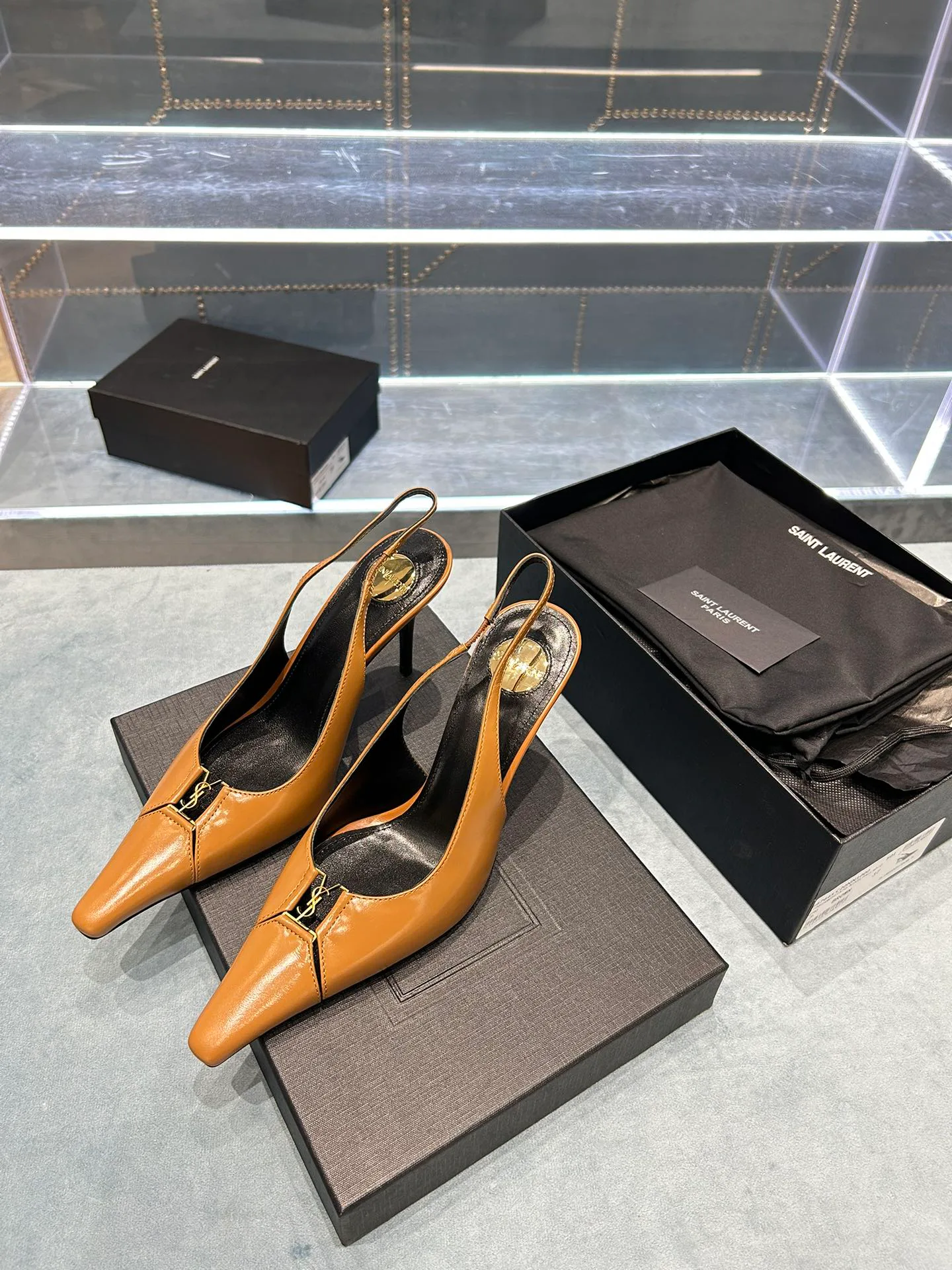 Туфли Женские Saint Laurent 21154