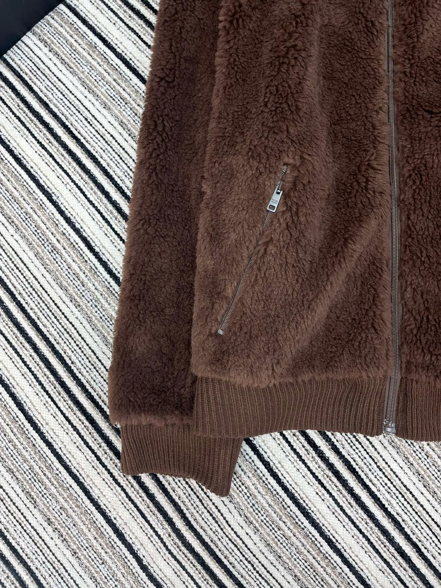 Куртки И Пуховики Женские Prada 405922