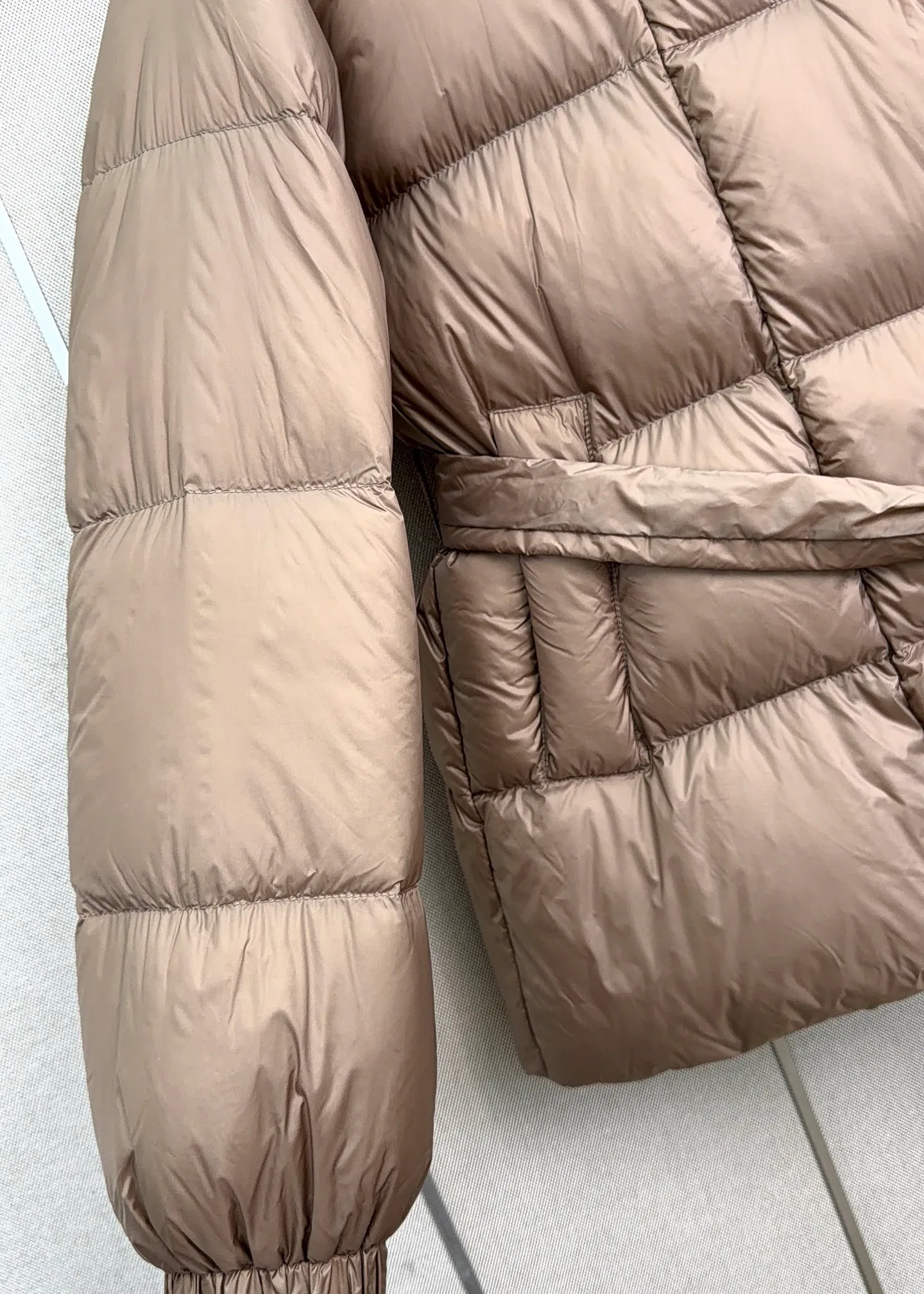 Куртки И Пуховики Женские Max Mara 18407991