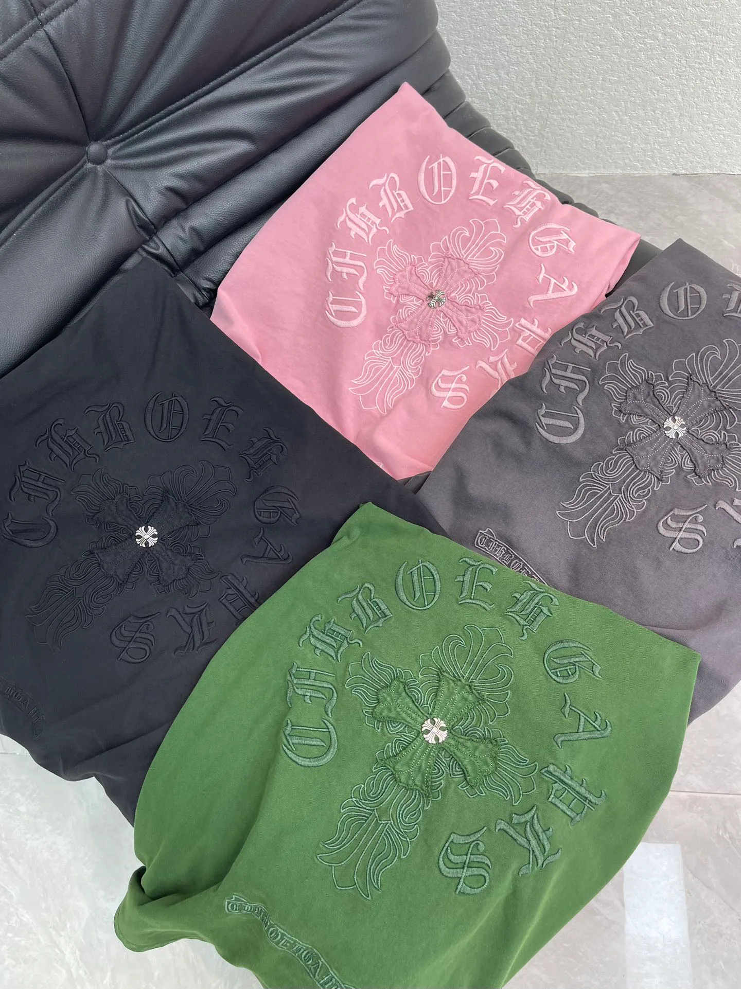 Футболки Женские Chrome Hearts 11569431