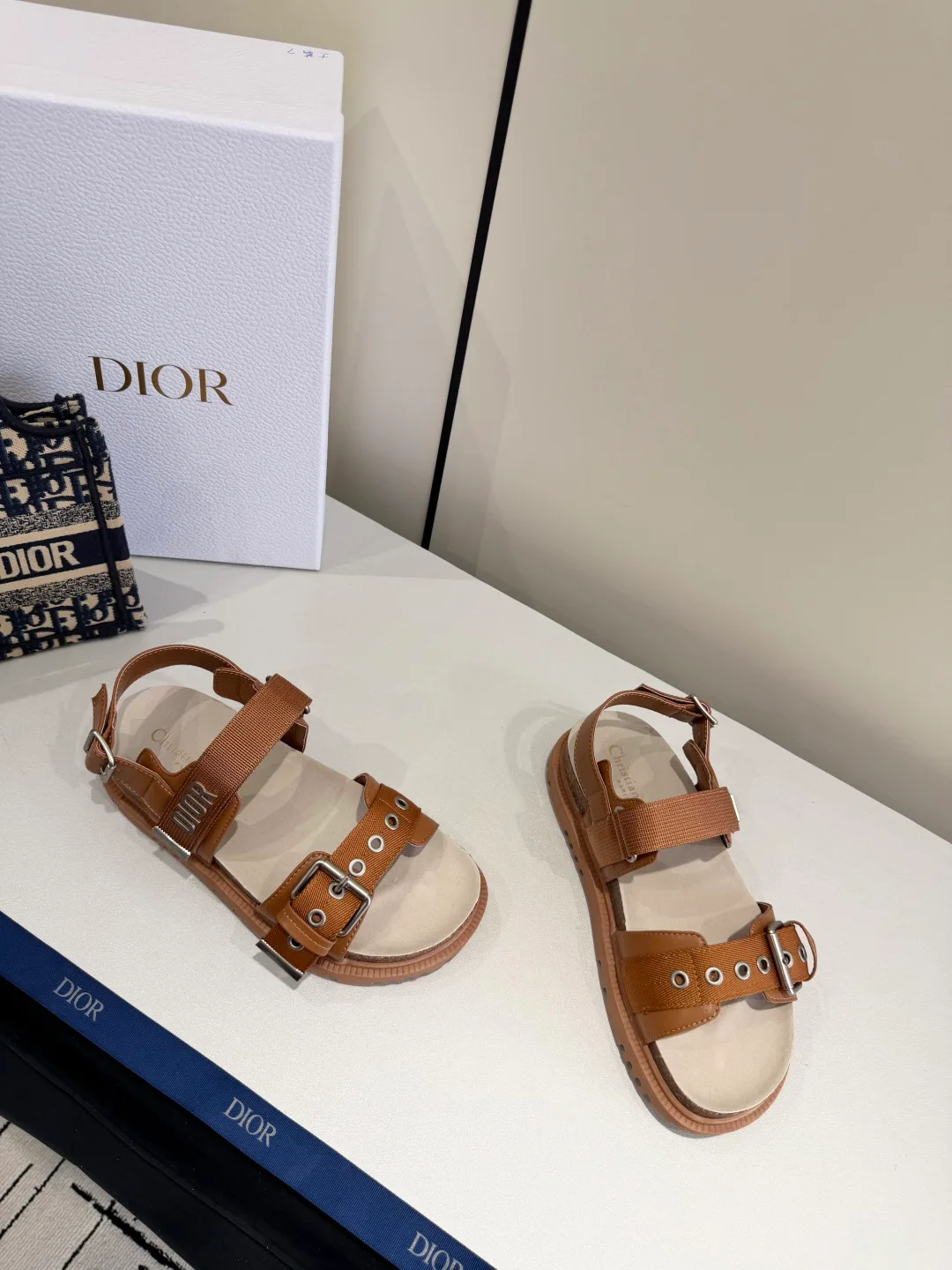 Сандалии Женские Christian Dior 13029277