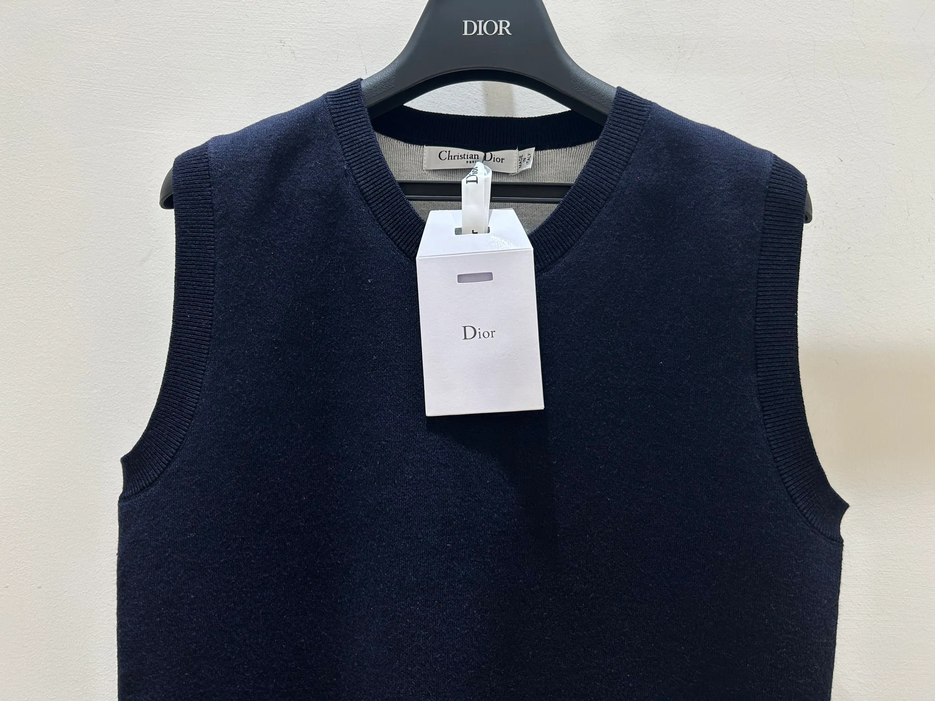 Жилеты Женские Christian Dior 17483536