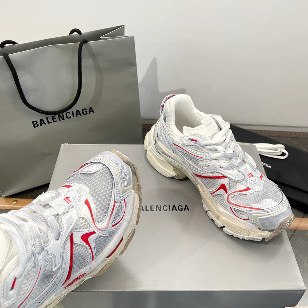 Кроссовки Женские Balenciaga 12656282