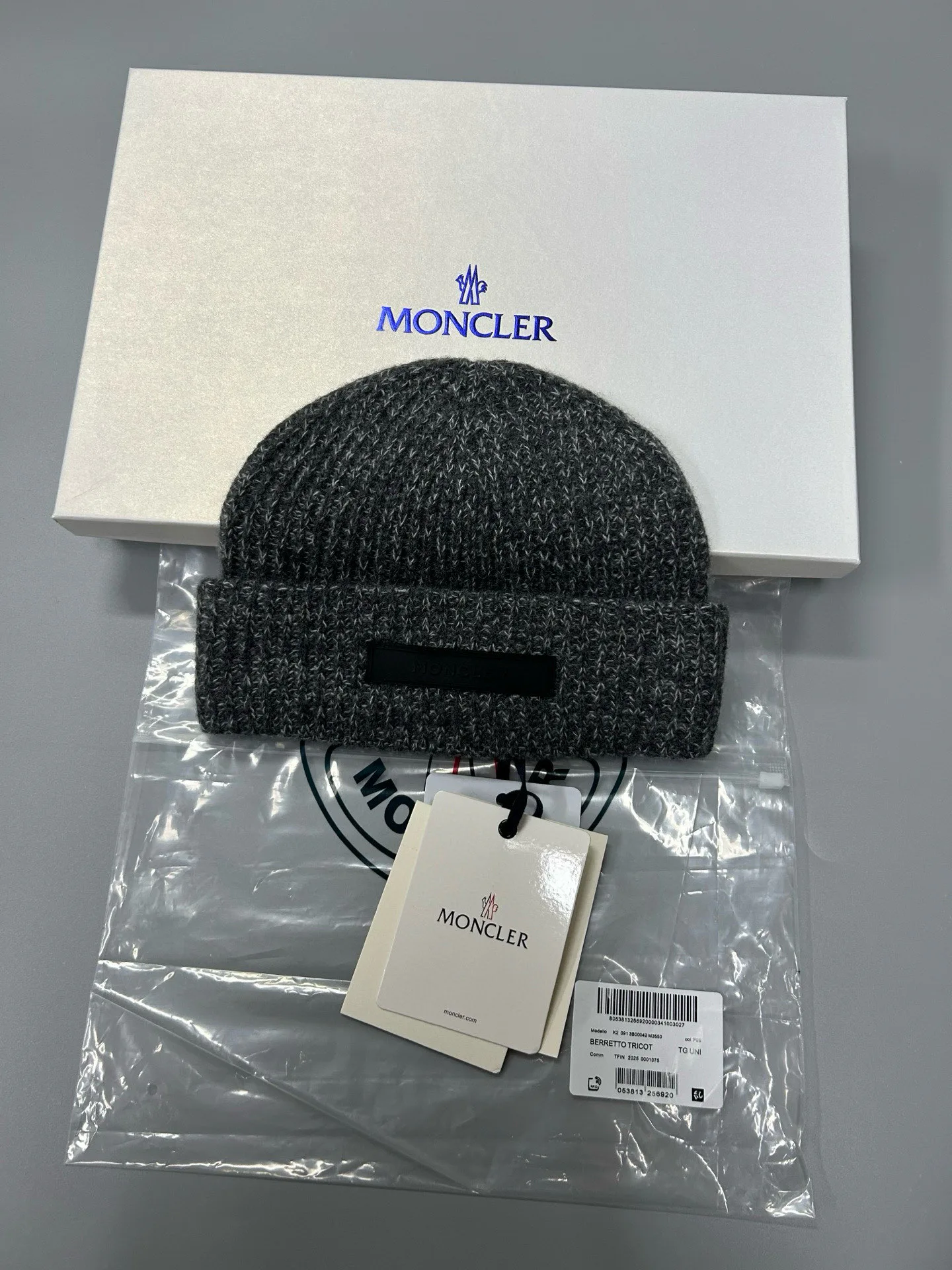 Головные Уборы Moncler 425873