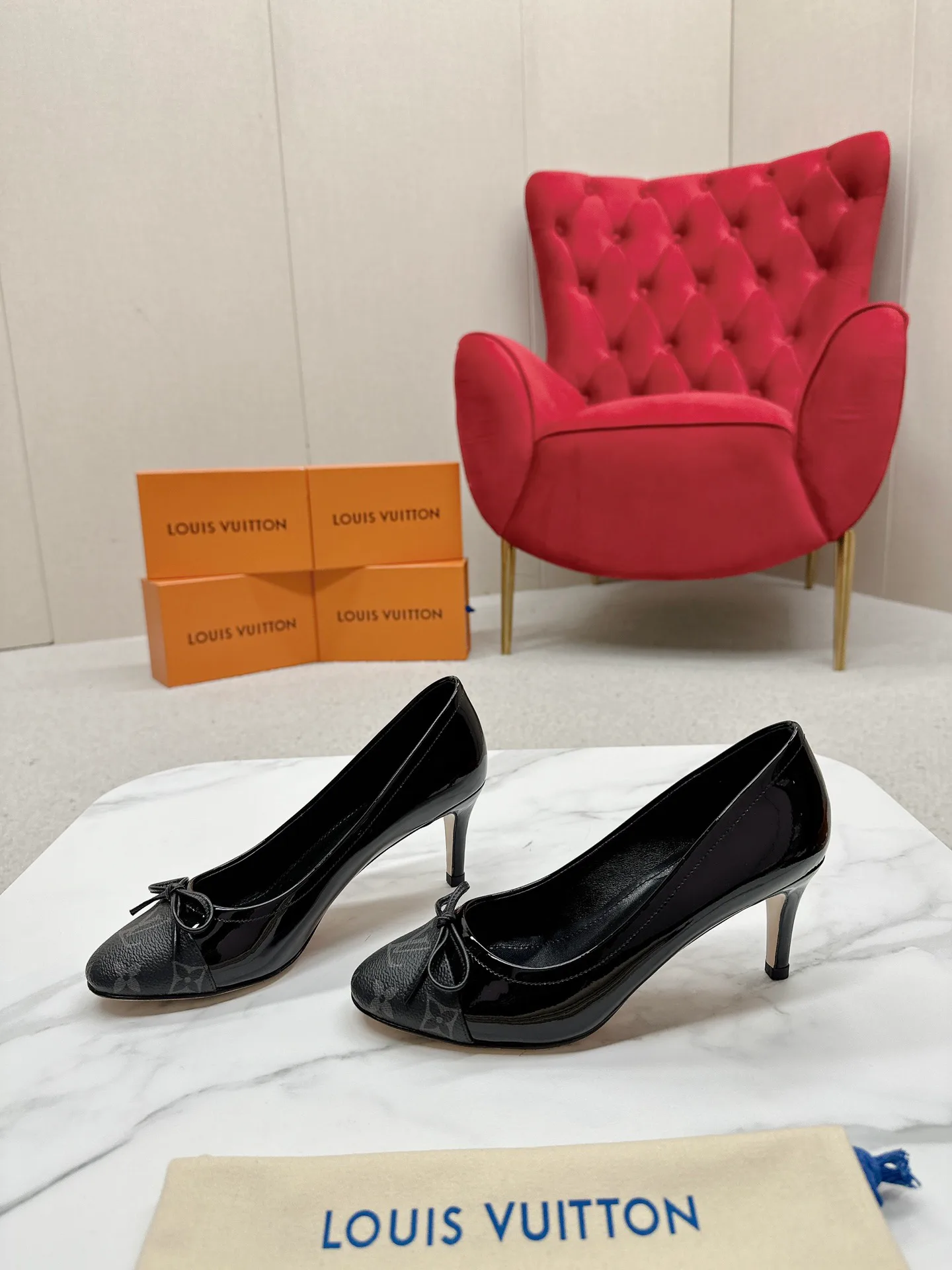 Туфли Женские Louis Vuitton 234075