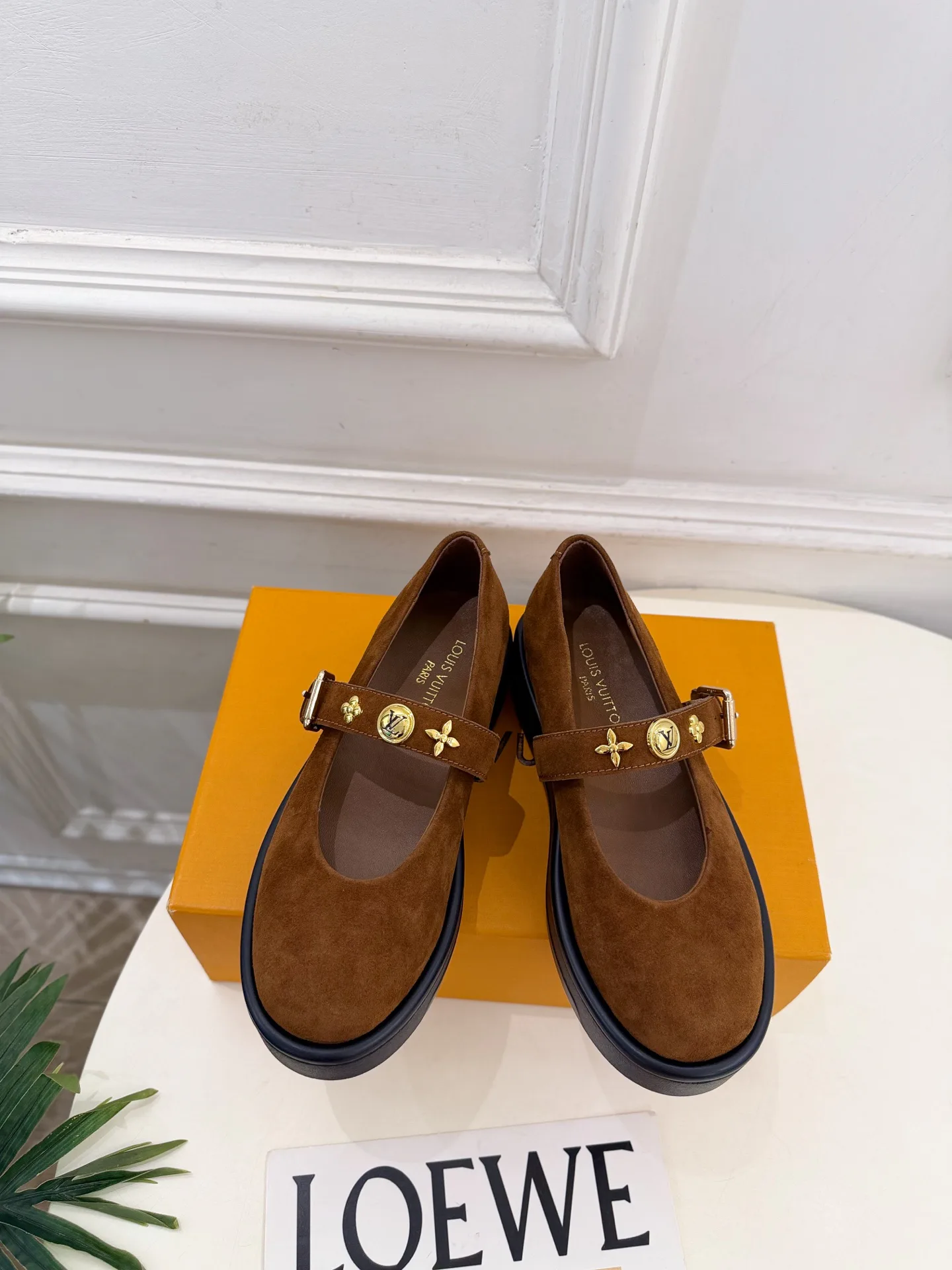 Туфли Женские Louis Vuitton 18103954
