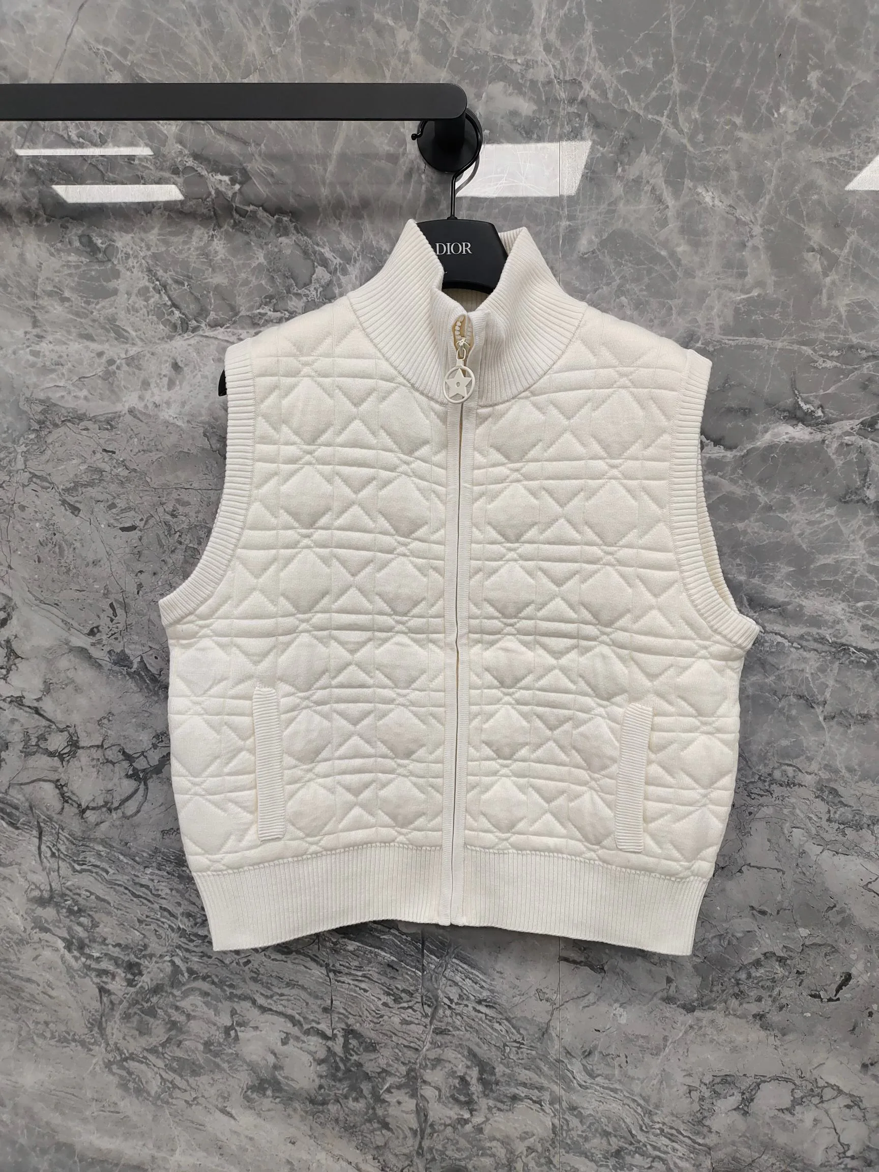 Жилеты Женские Christian Dior 19045253