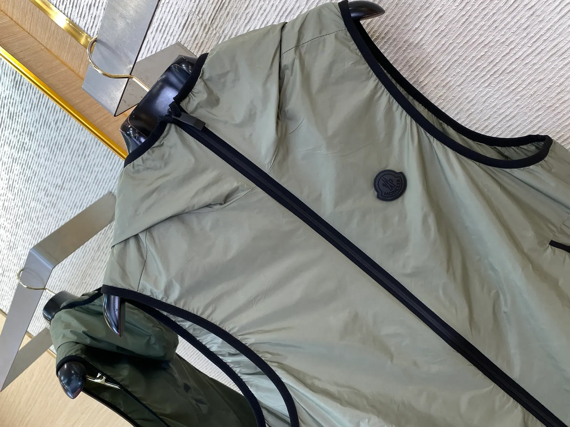 Жилеты Мужские Moncler 658738