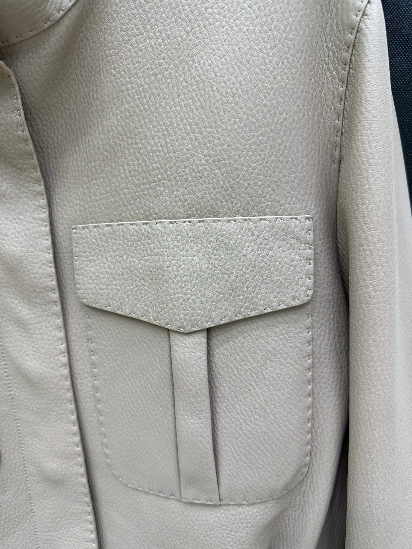 Кожаные Куртки И Дублёнки Женские Hermes 11187830