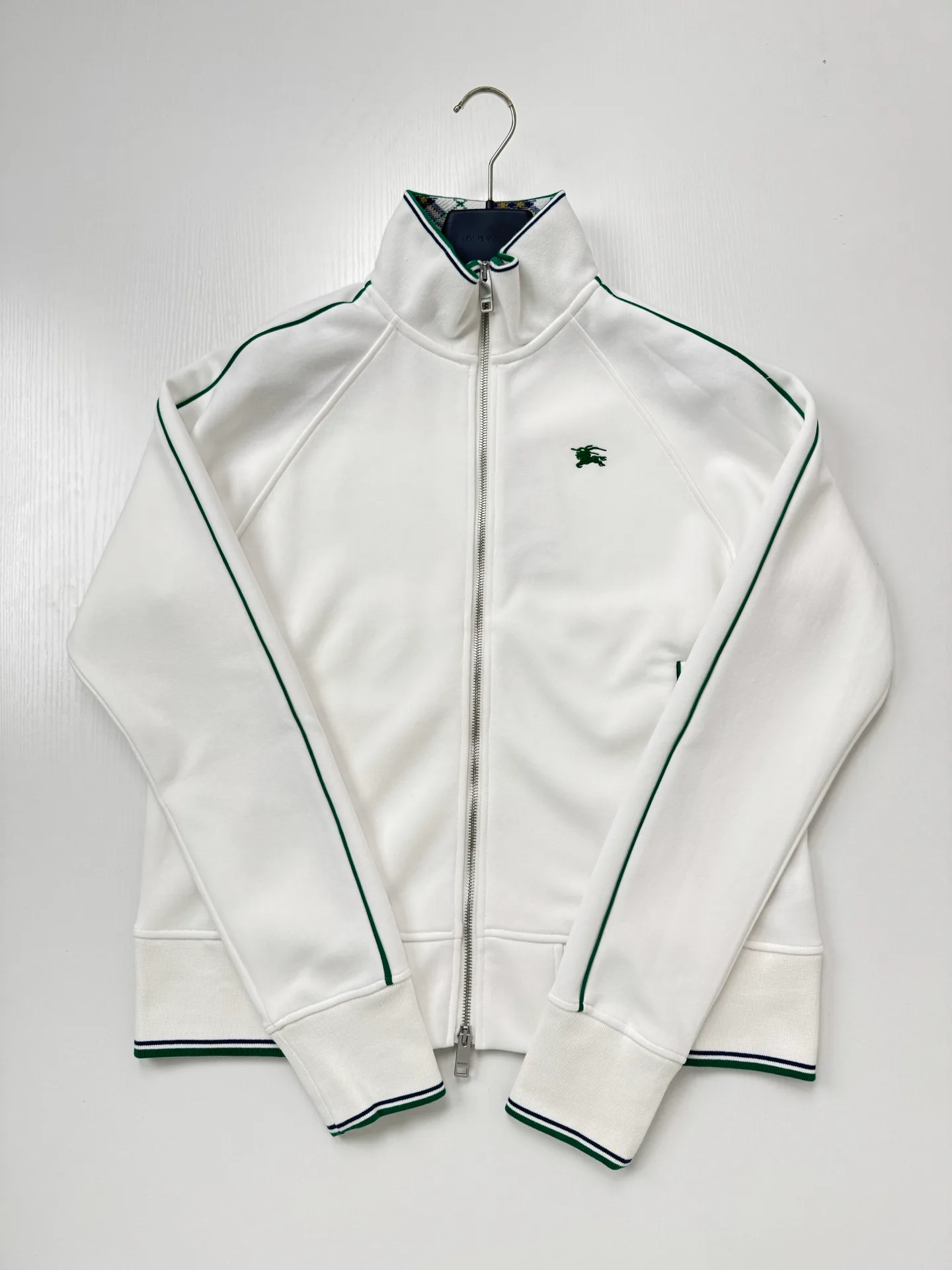 Куртки И Пуховики Мужские Burberry 17585884
