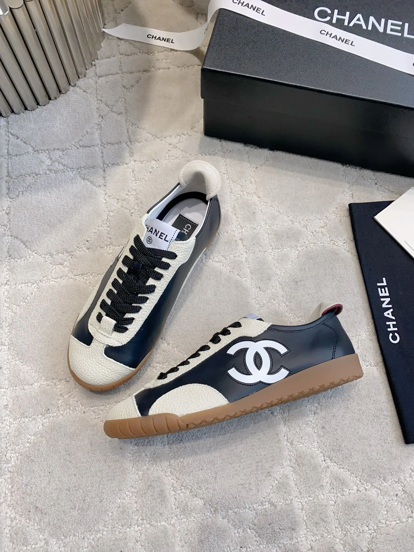 Кроссовки Женские Chanel 18003952