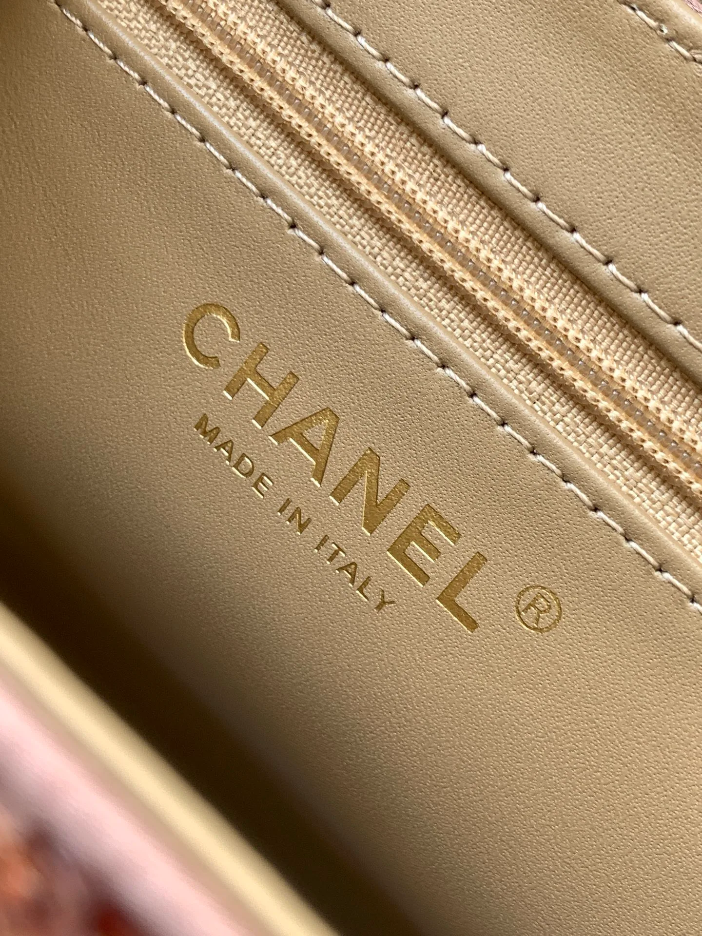 Классические Сумки Женские Chanel 12605780