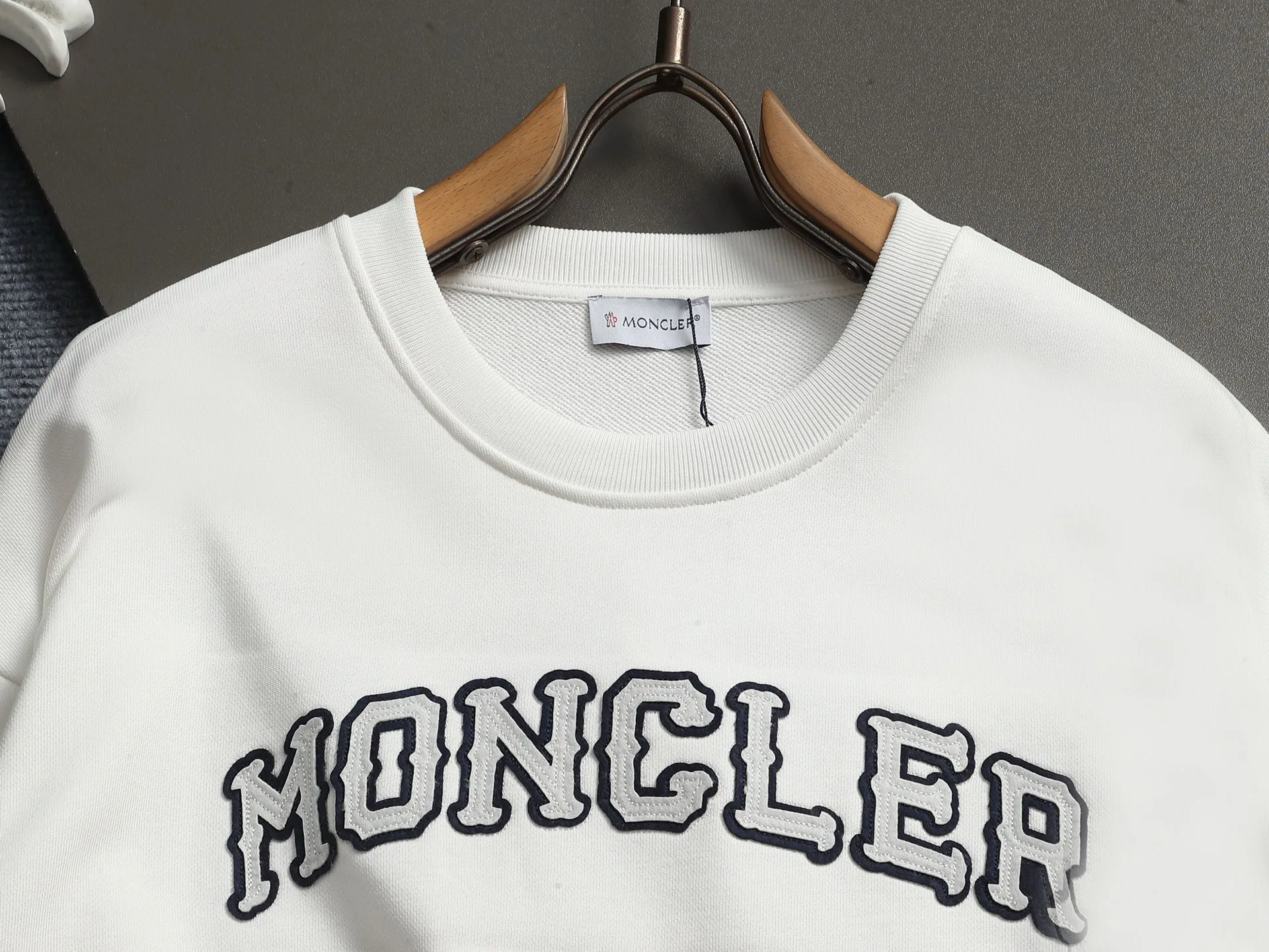 Свитшоты И Худи Мужские Moncler 19320303