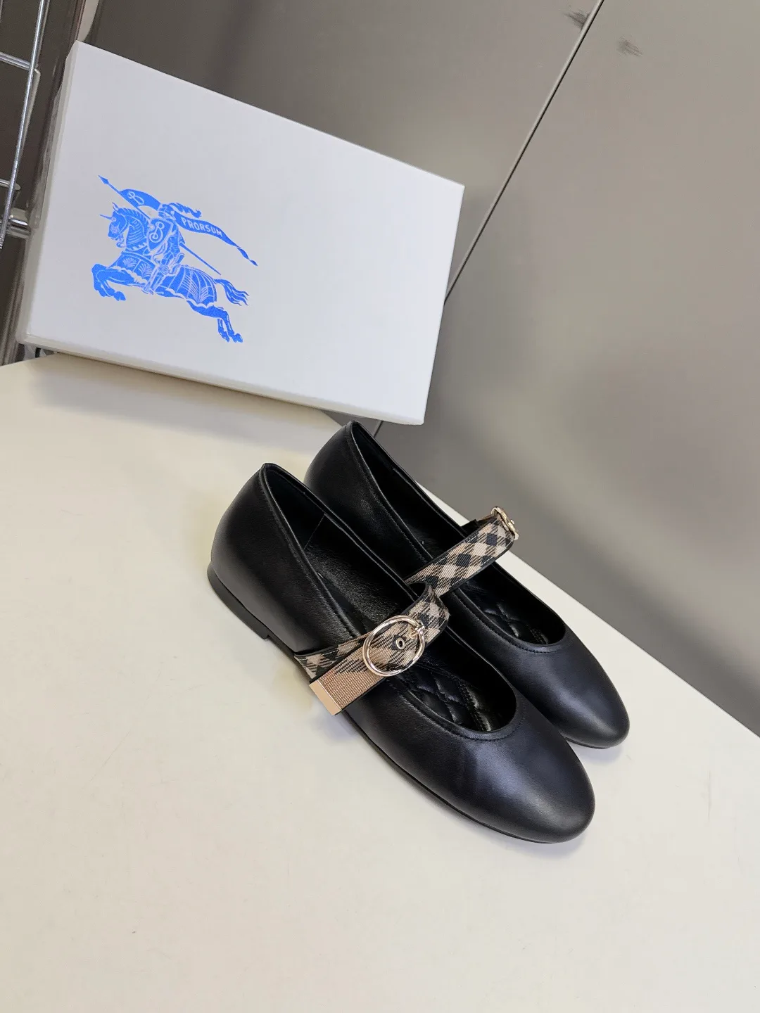 Туфли Женские Burberry 16891954