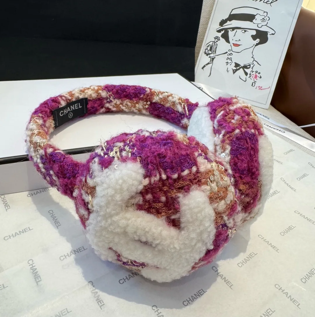 Головные Уборы Chanel 18675513