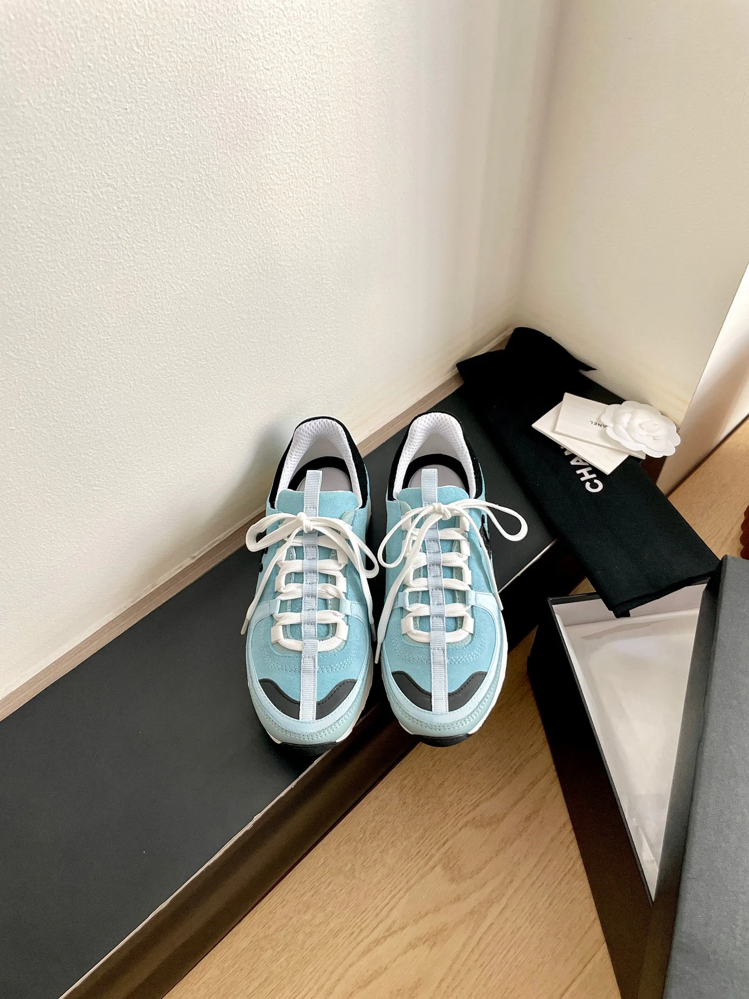 Кроссовки Женские Chanel 5019897