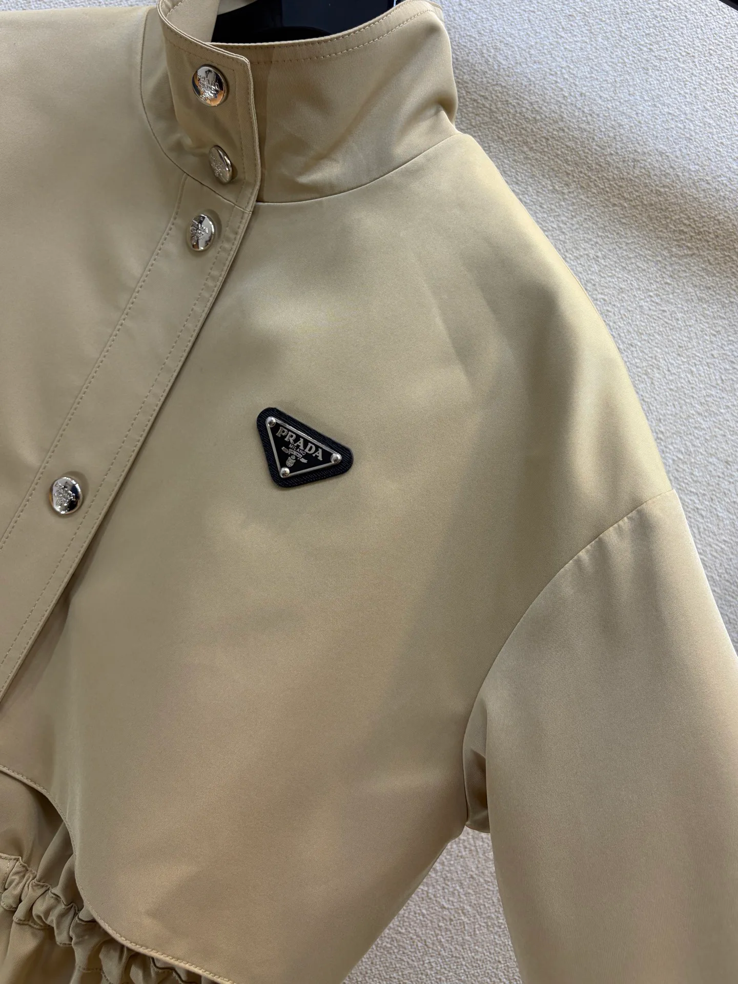 Тренчи Женские Prada 18506573