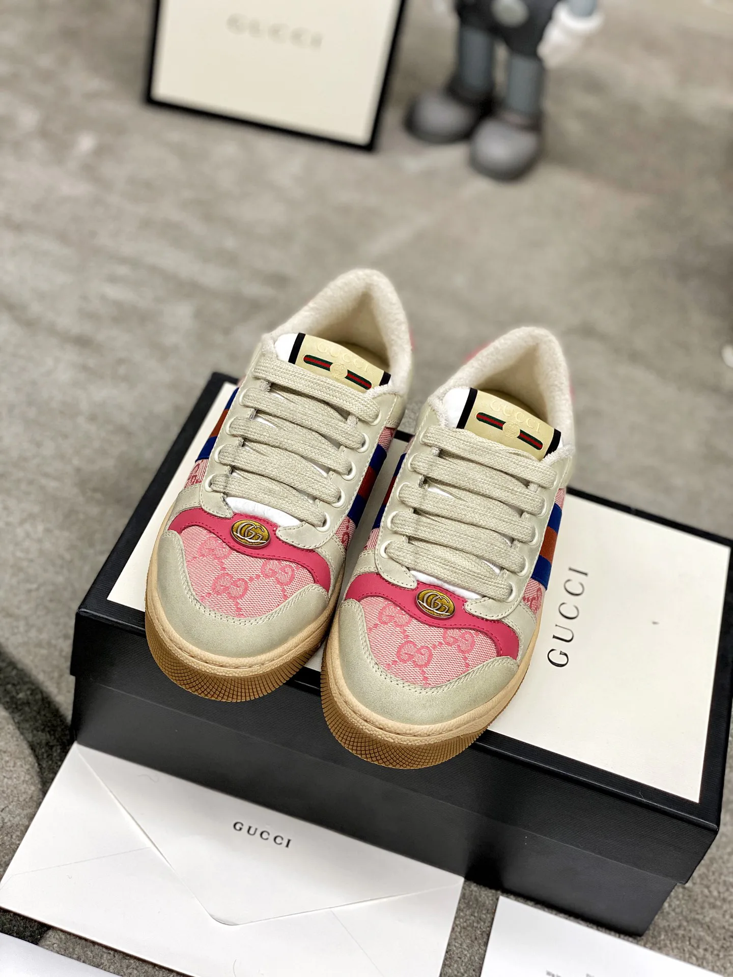 Кроссовки Женские Gucci 945013