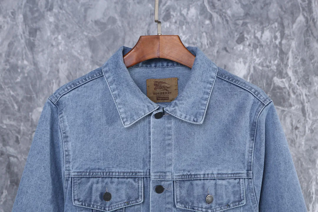 Куртки И Пуховики Женские Supreme 11244748