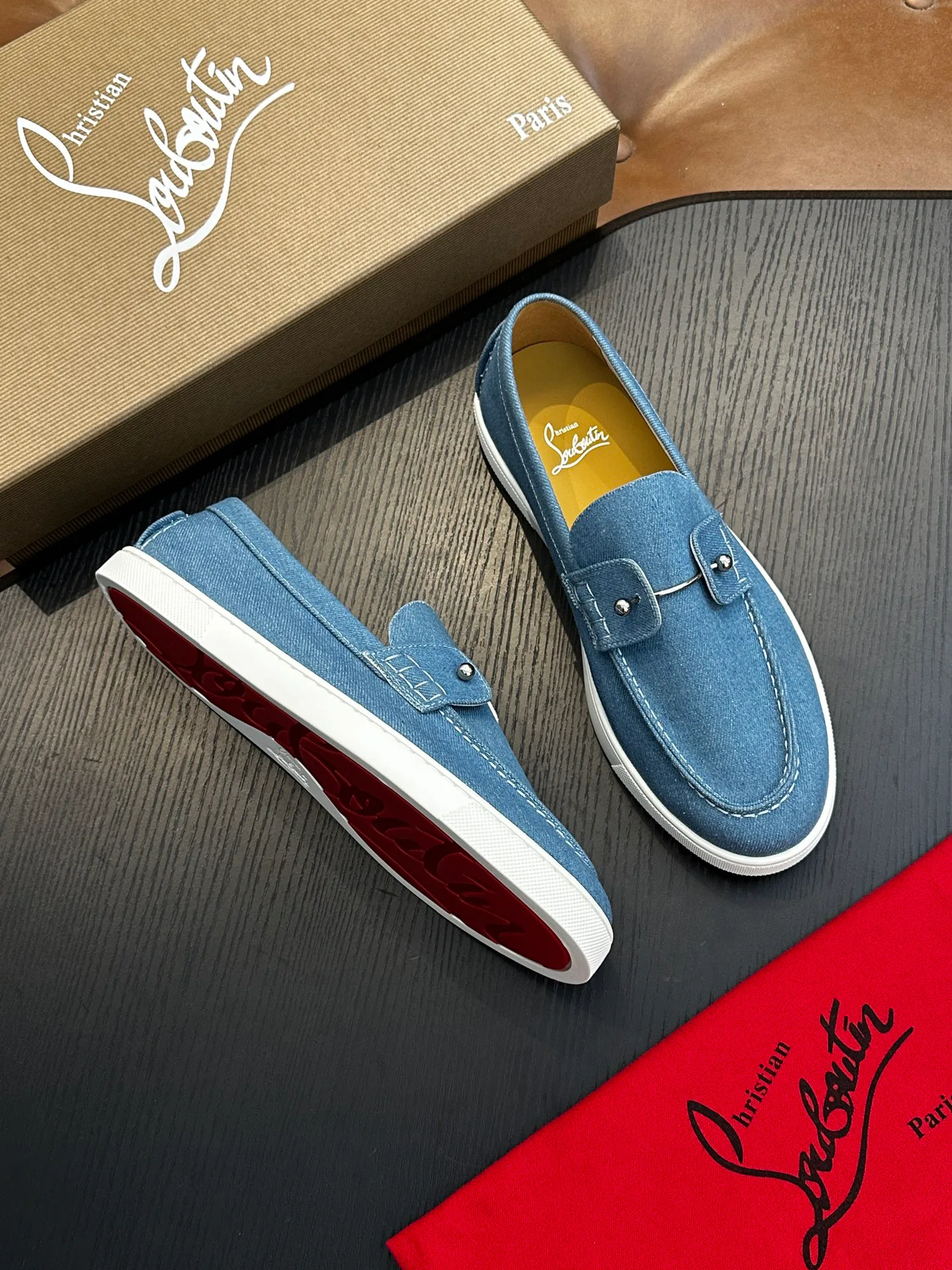 Тапочки Мужские Christian Louboutin 11606957