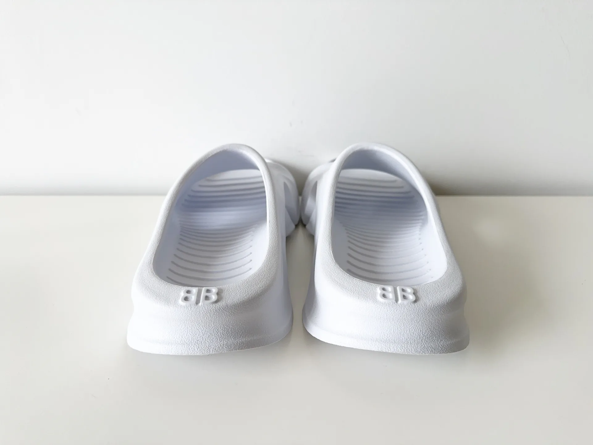 Шлепанцы Женские Balenciaga 907495