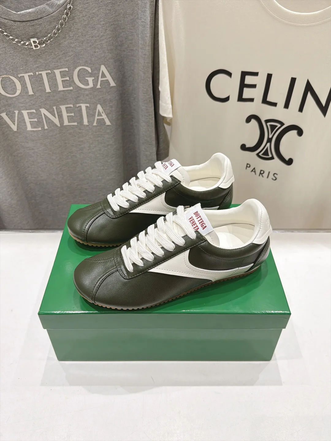 Кроссовки Женские Bottega Veneta 18534857