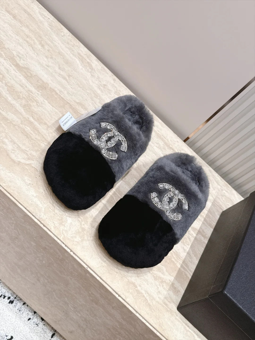 Тапочки Женские Chanel 18266279
