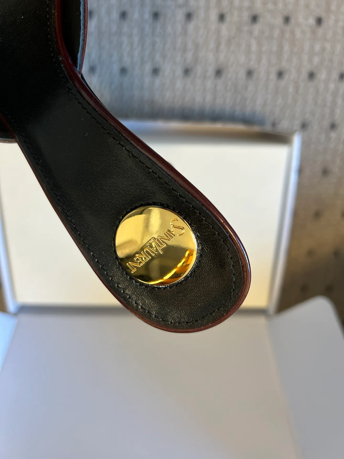 Босоножки Женские Saint Laurent 11129305