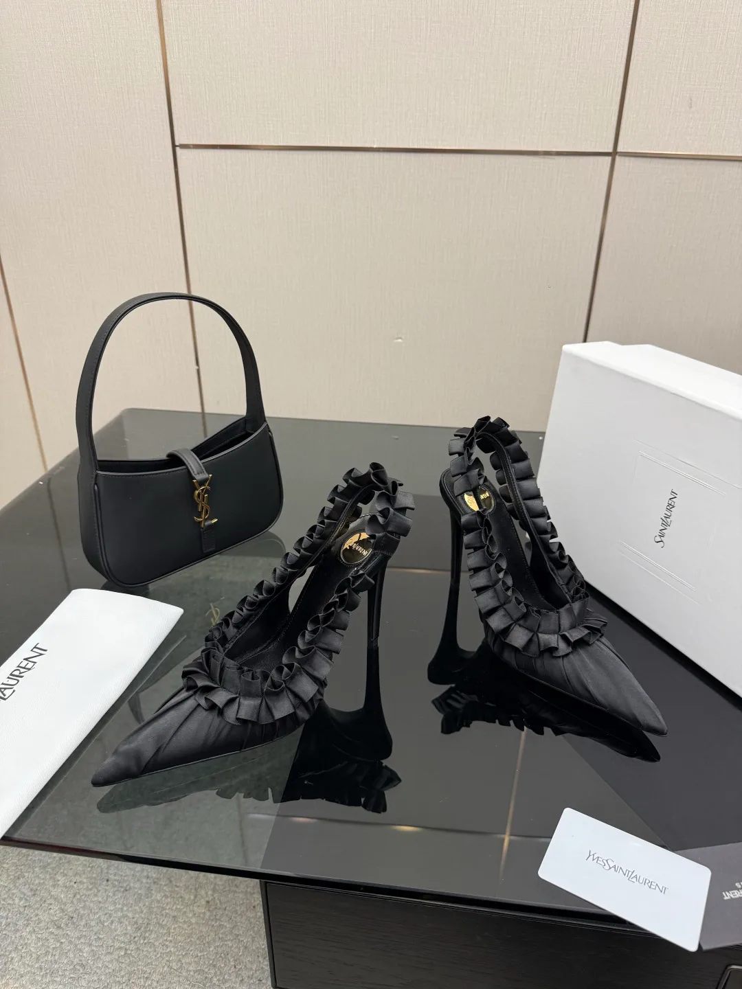 Туфли Женские Saint Laurent 5399928