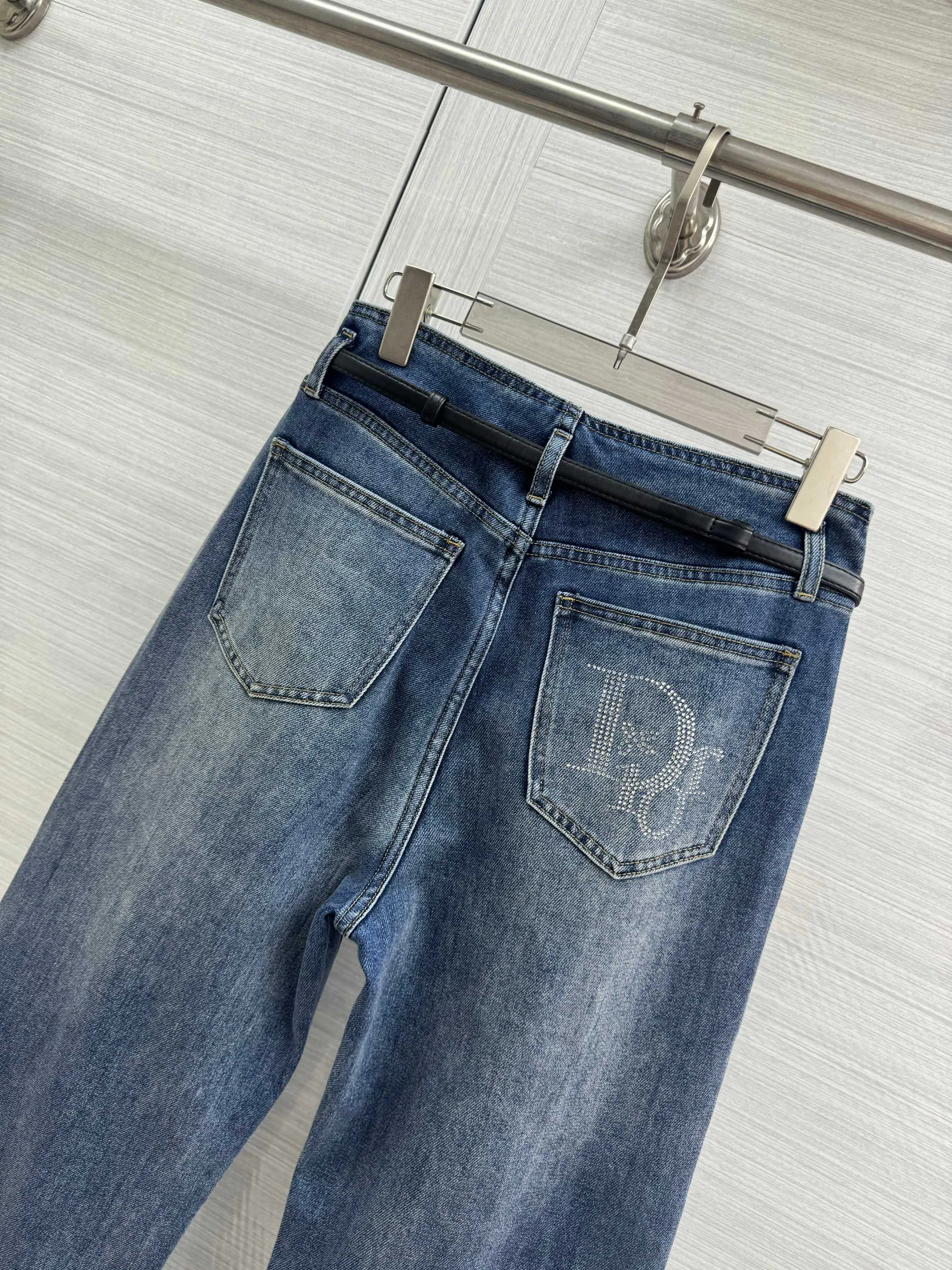 Джинсы Женские Christian Dior 11586350