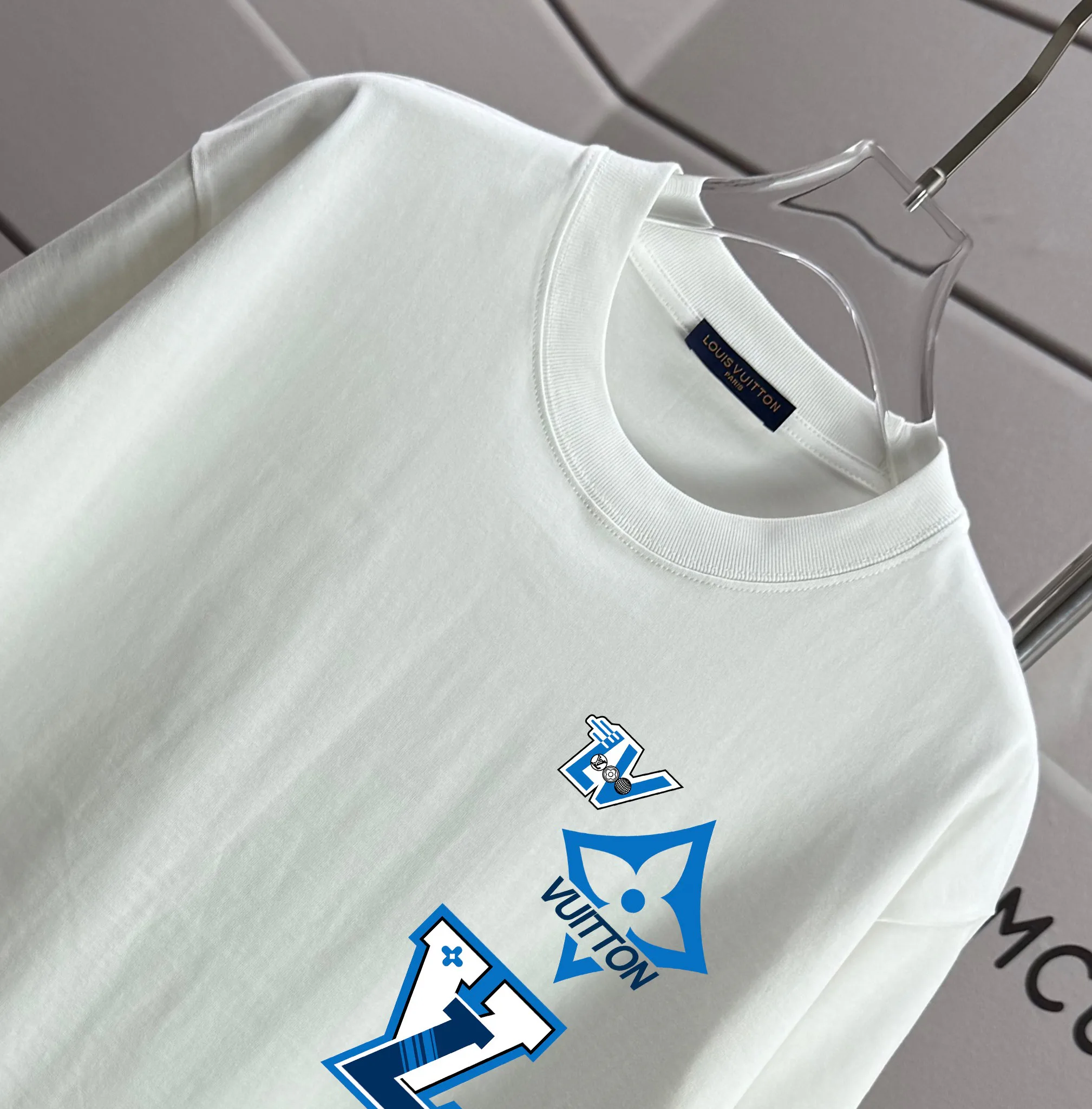 Футболки Женские Louis Vuitton 889893