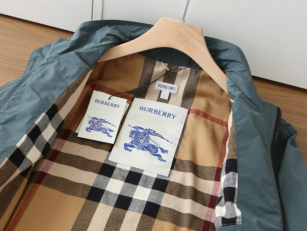 Куртки И Пуховики Мужские Burberry 3887584