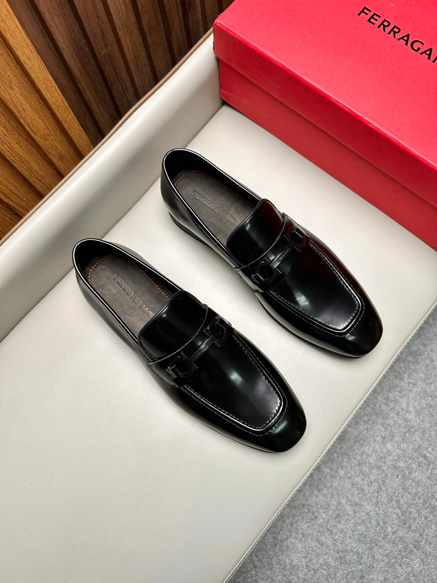 Лоферы И Туфли Мужские Salvatore Ferragamo 17470840