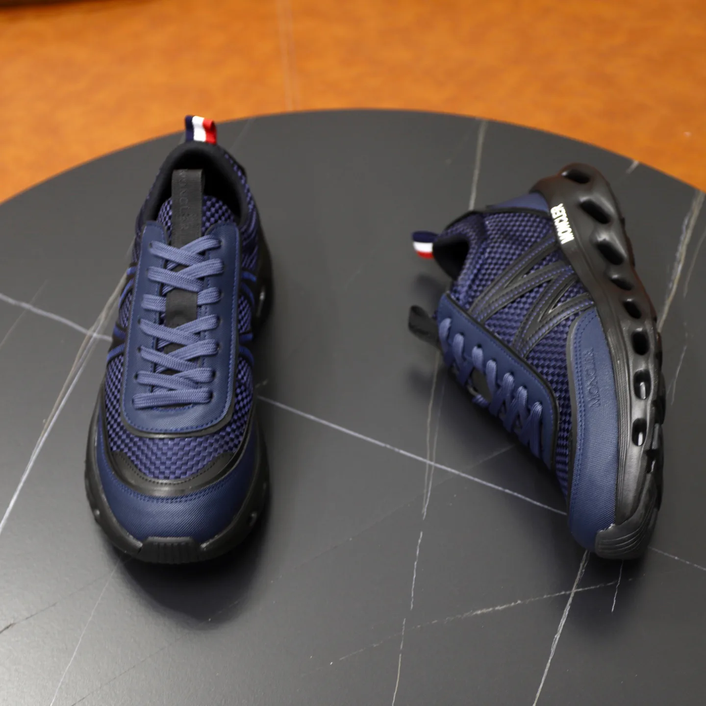 Кроссовки Мужские Moncler 183902