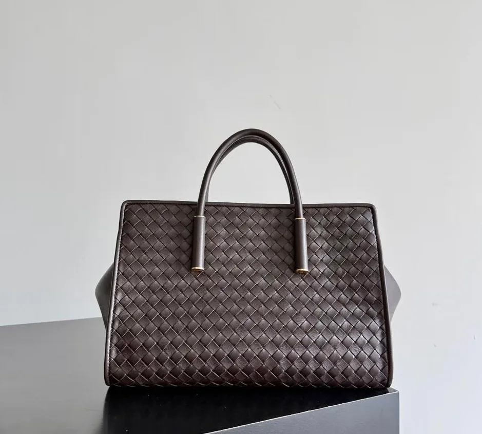 Классические Сумки Женские Bottega Veneta 17974002