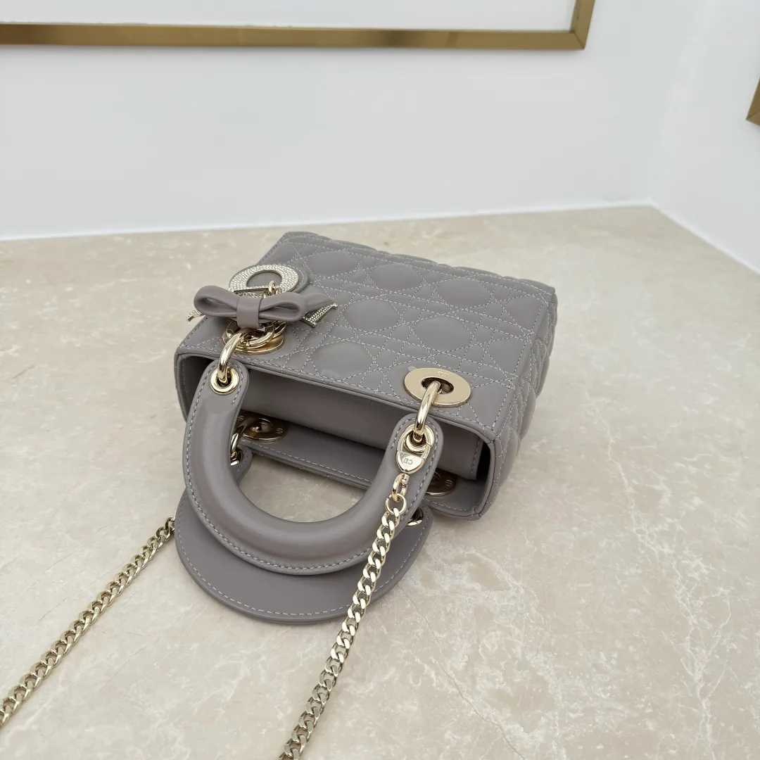 Классические Сумки Женские Christian Dior 18116222