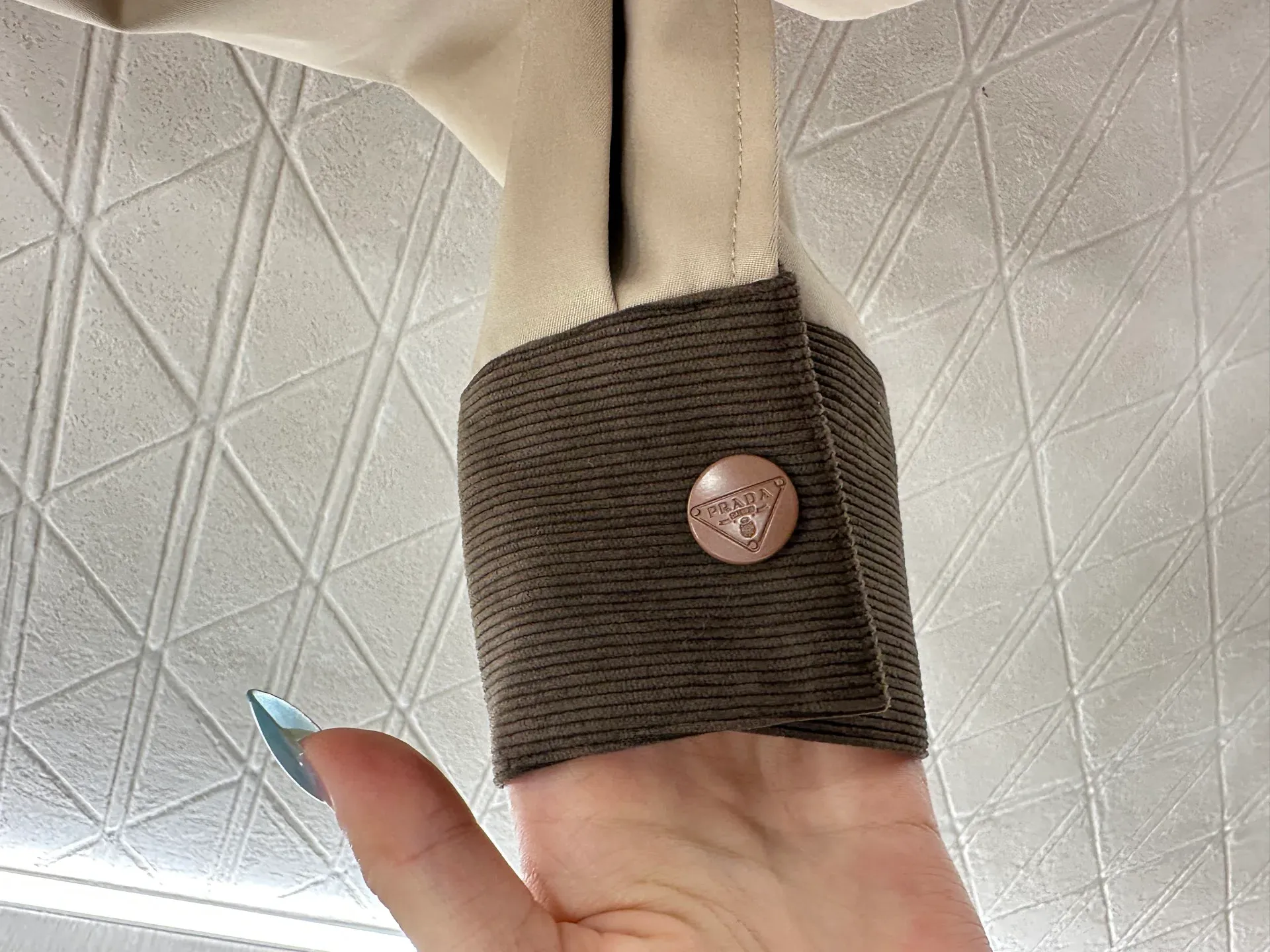 Куртки И Пуховики Женские Prada 172514