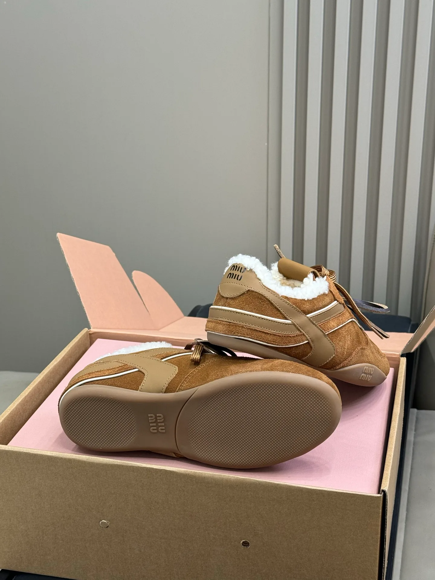 Кроссовки Женские Miu Miu 293492