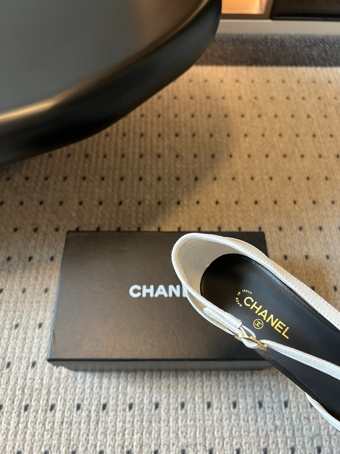 Туфли Женские Chanel 19314649