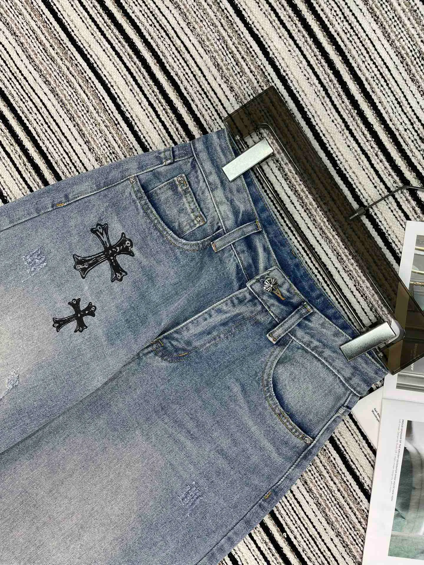 Джинсы Женские Chrome Hearts 11181574