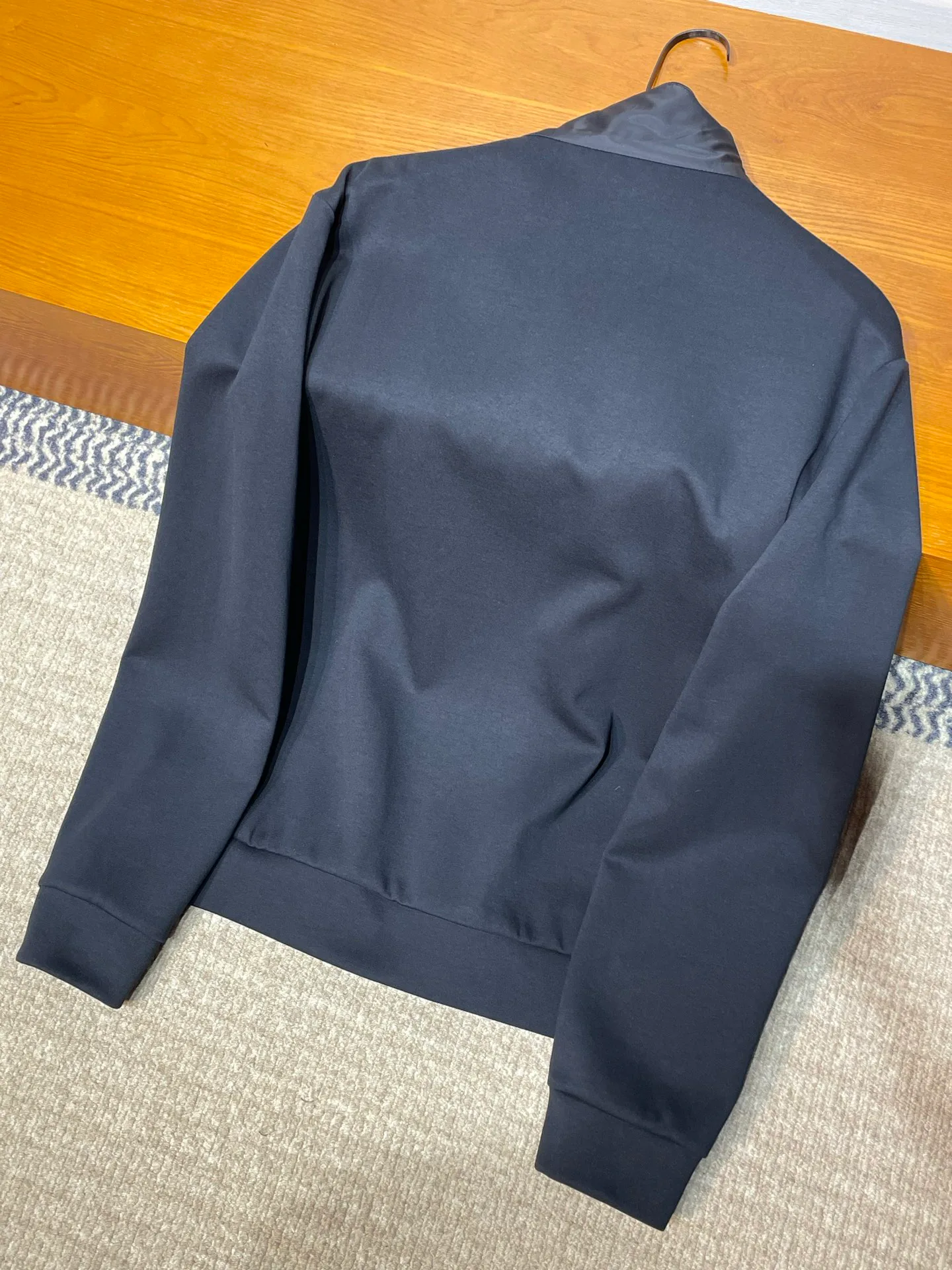 Куртки И Пуховики Мужские Prada 18236037