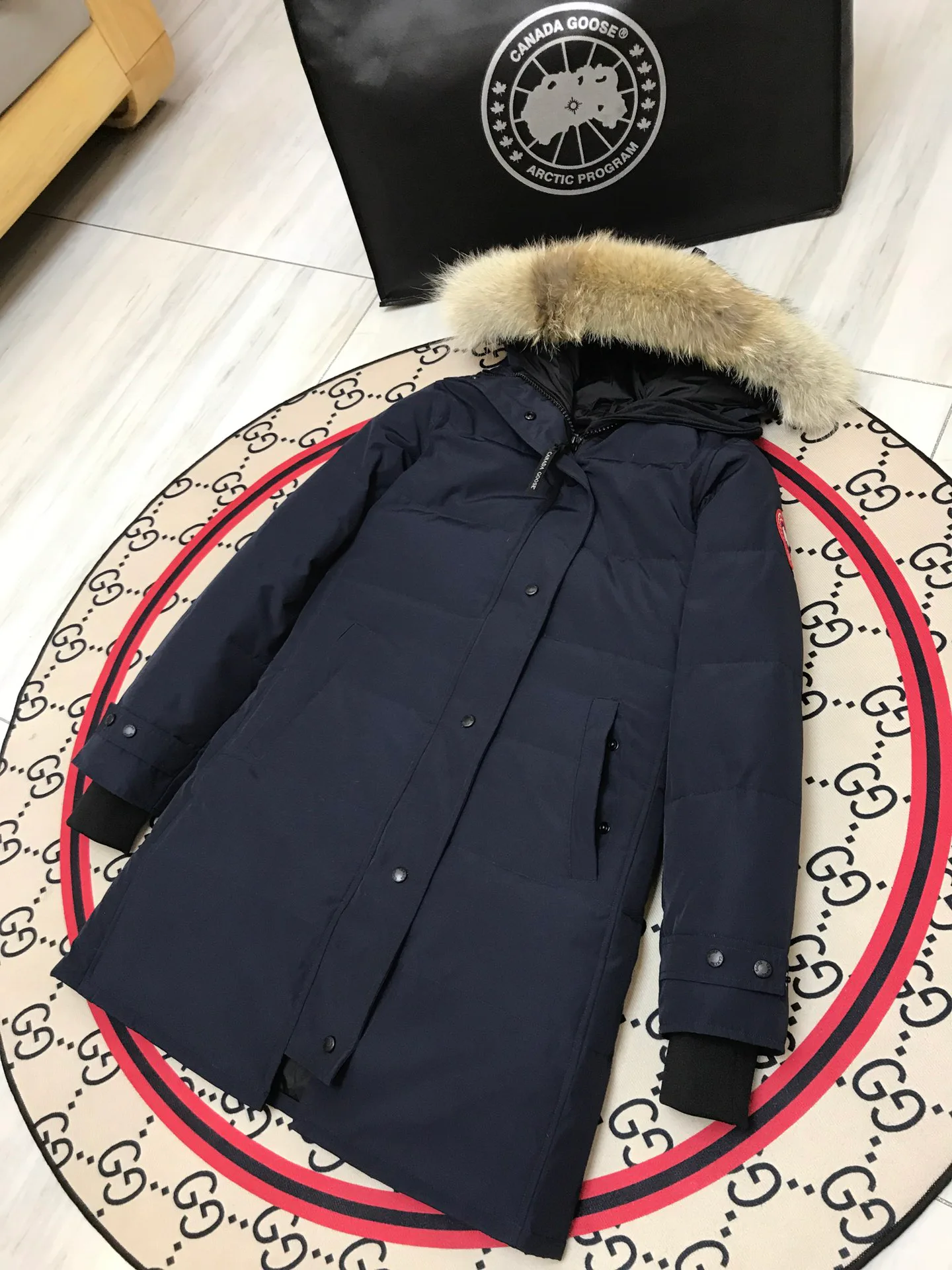 Куртки И Пуховики Женские Canada Goose 6556255