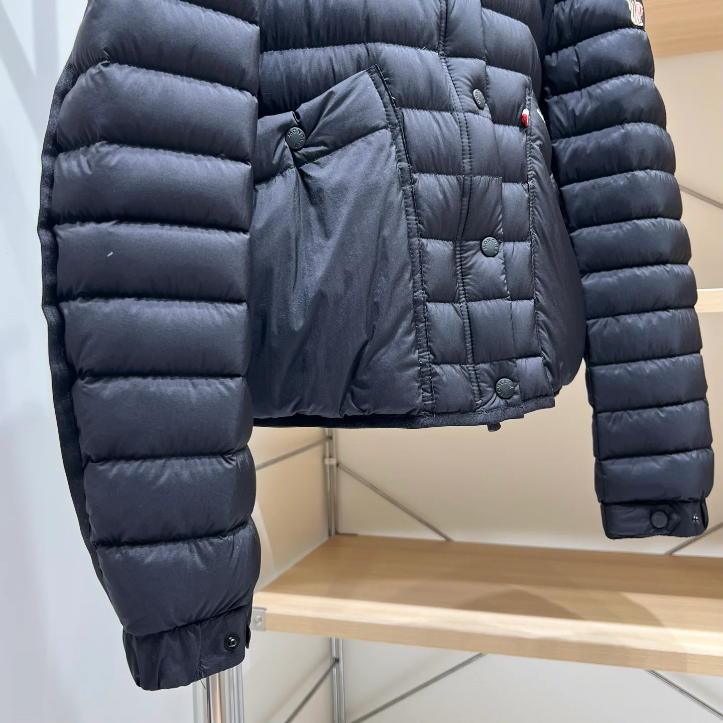 Куртки И Пуховики Женские Moncler 19653666