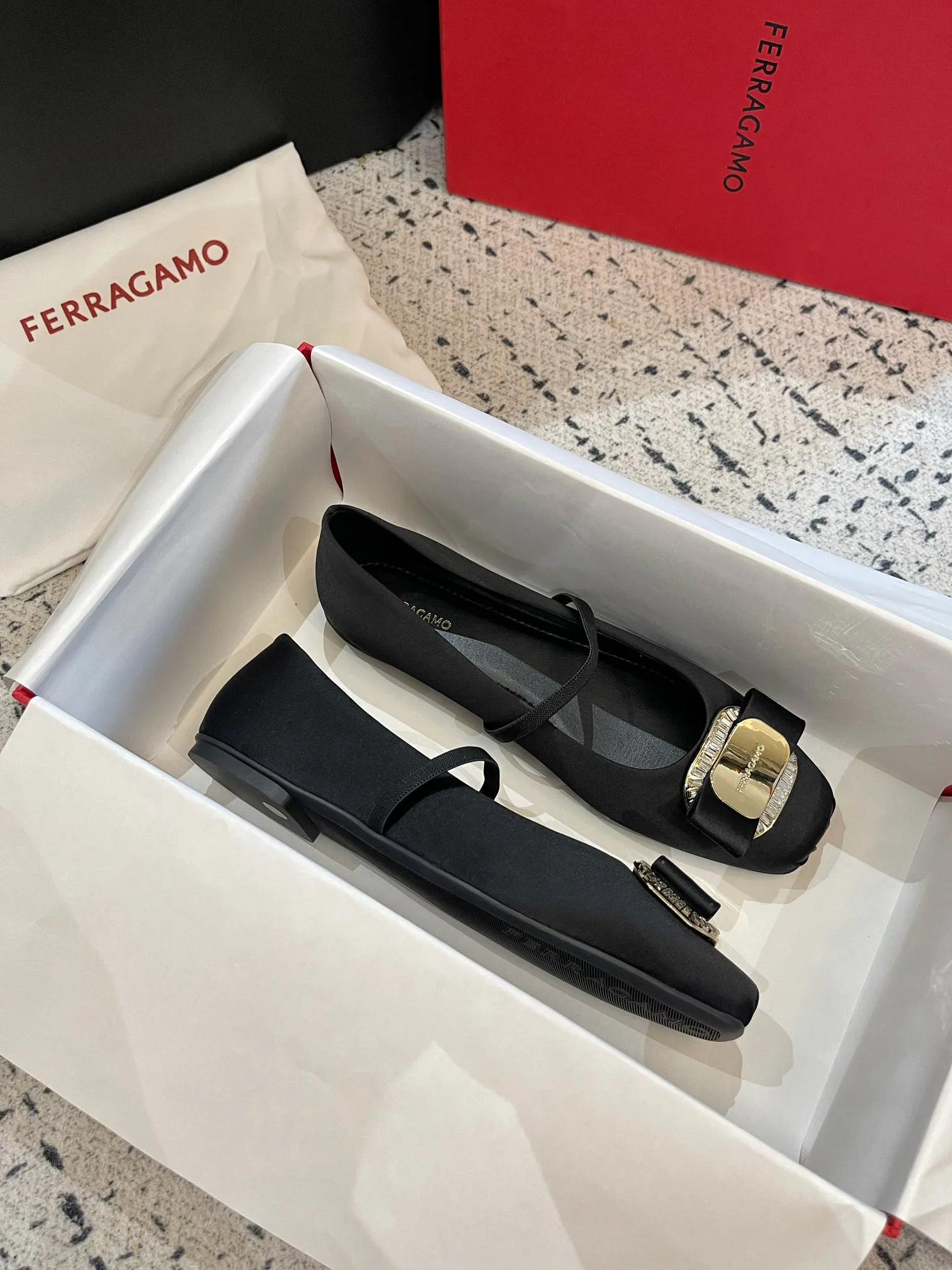 Балетки Женские Salvatore Ferragamo 9312