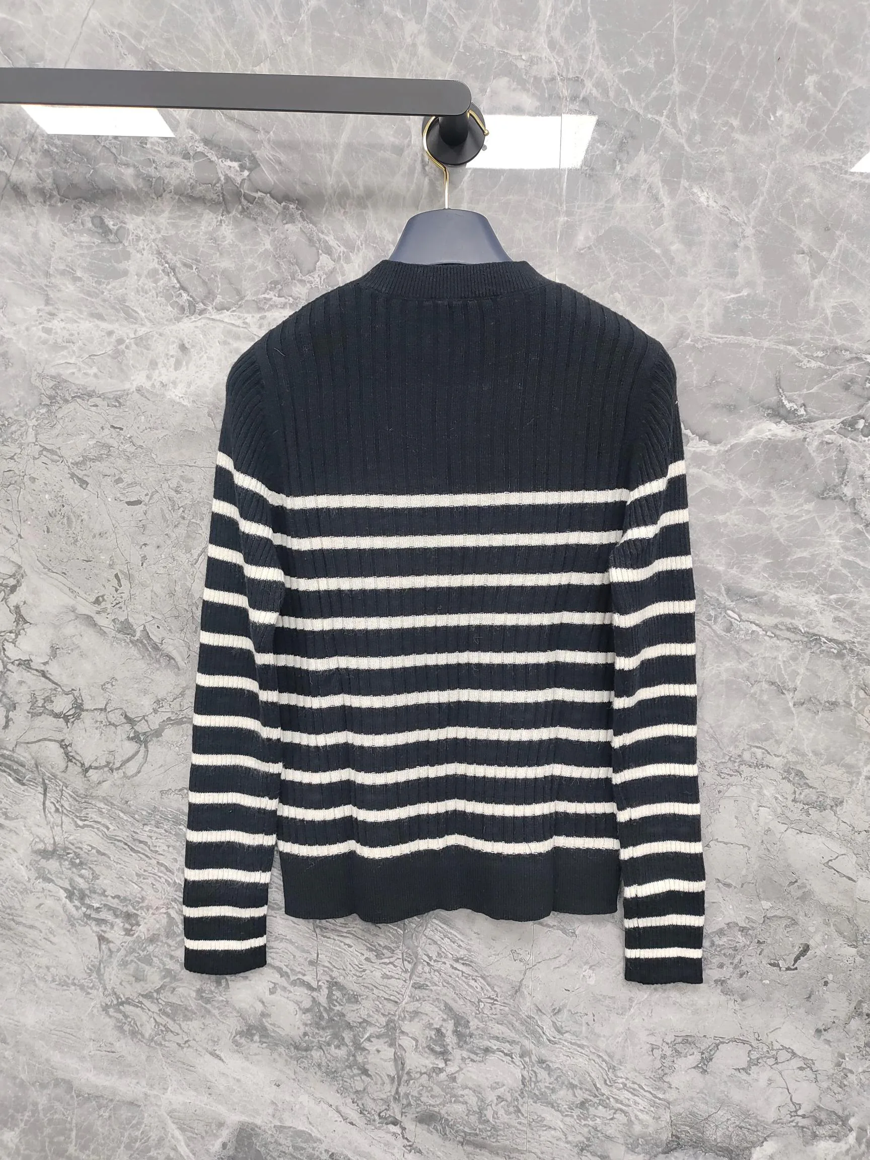Джемперы И Свитеры Женские Chanel 18810127