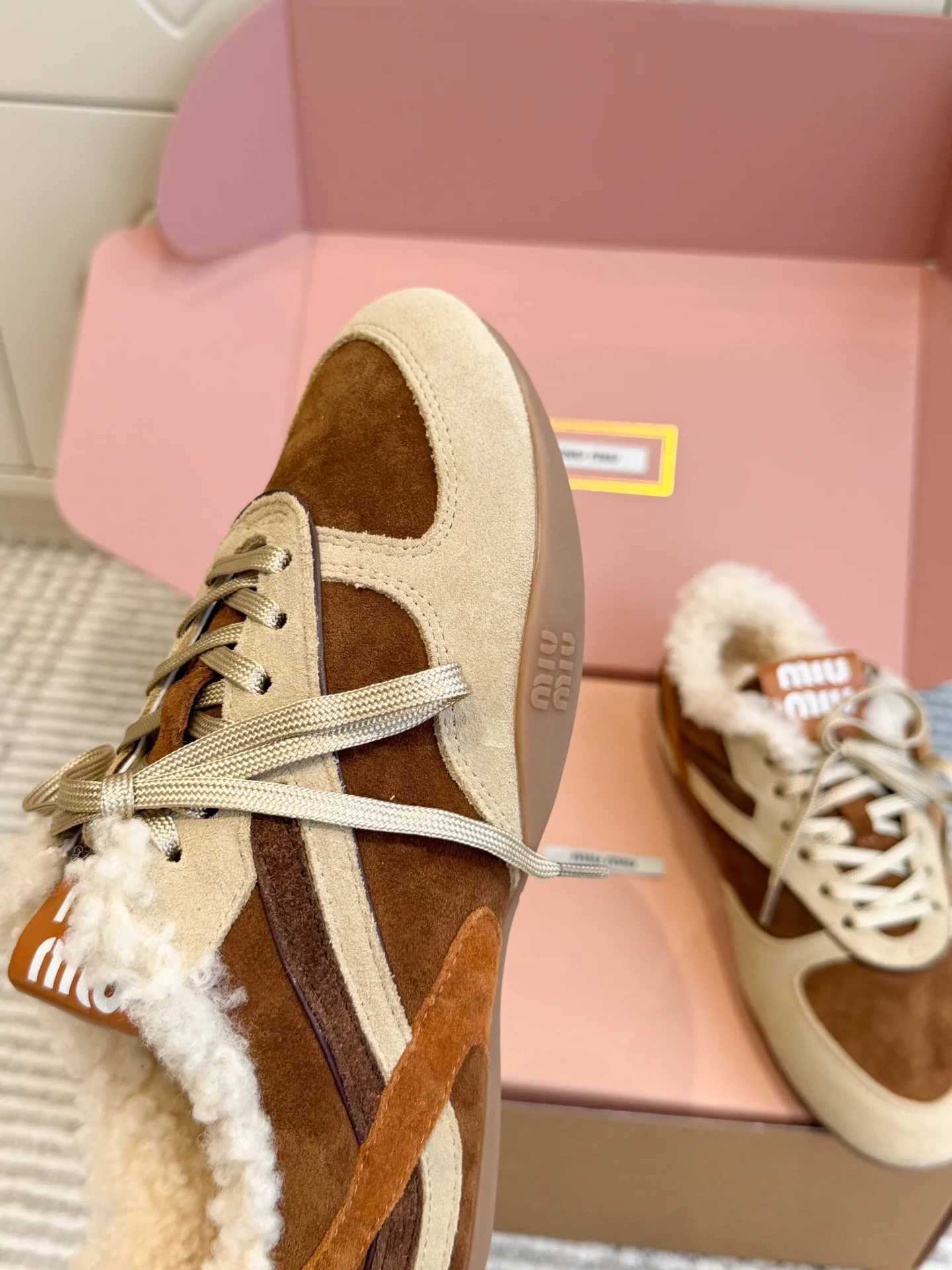 Кроссовки Женские Miu Miu 18731676