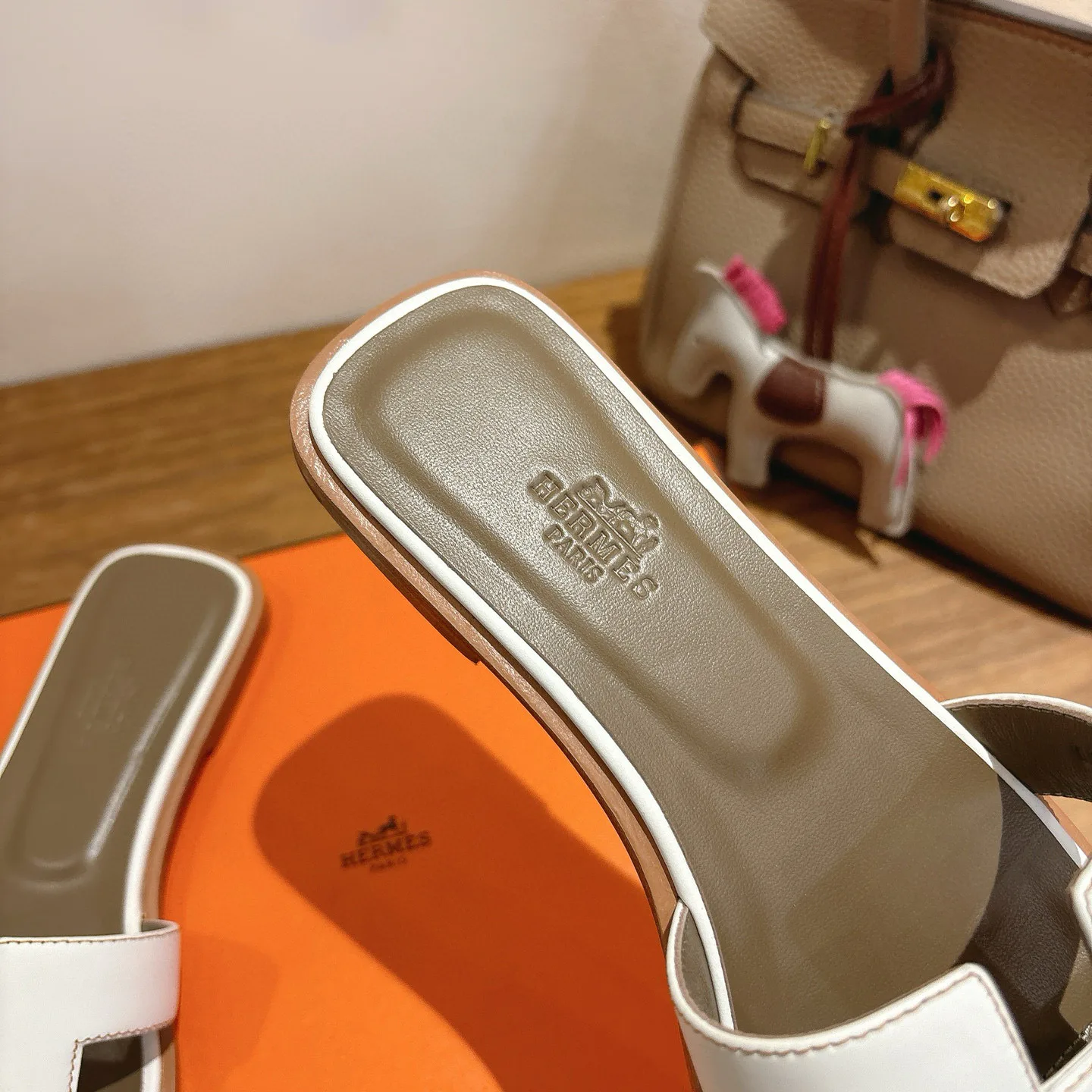 Шлепанцы Женские Hermes 396965