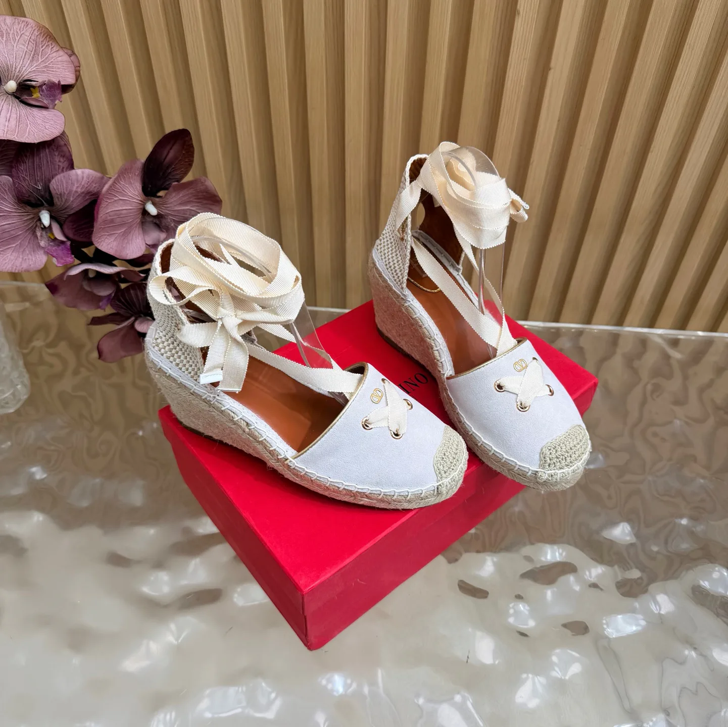 Босоножки Женские Valentino 17728246